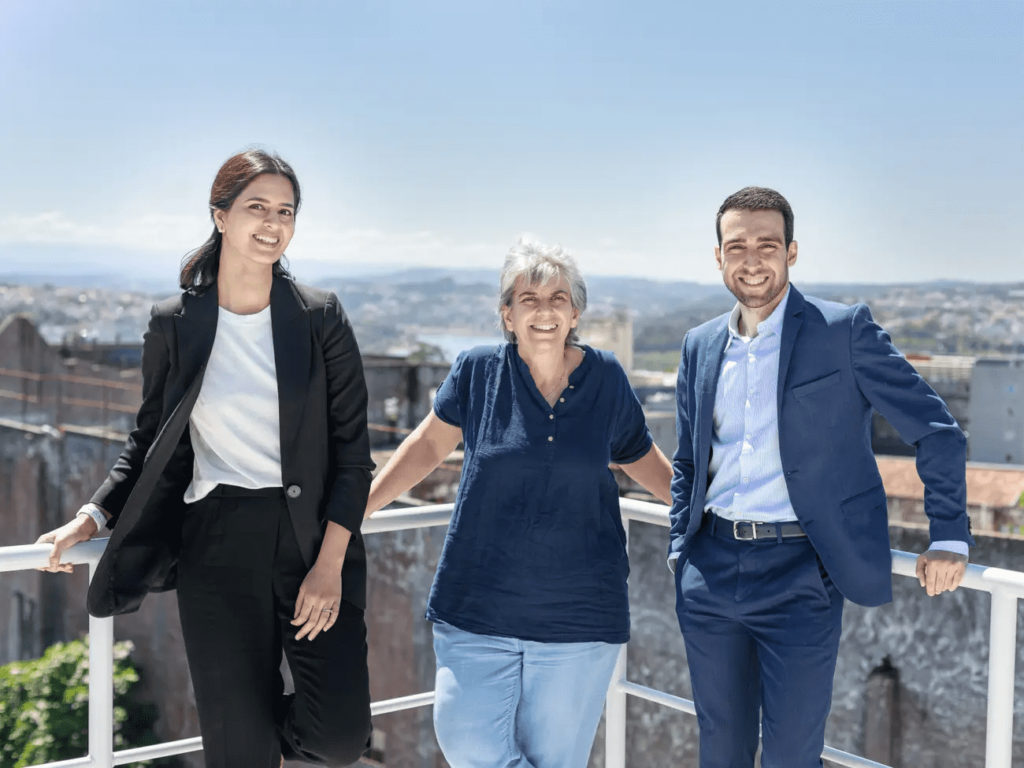 Image of iLof founders: Mehak Mumtaz, Paula Sampaio, and Luis Valente